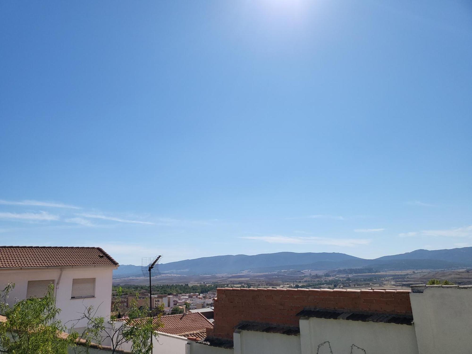 Casa Oasis Puertollano, En Puertollano, Agradable, Con Piscina En Zona Tranquila Ferienhaus