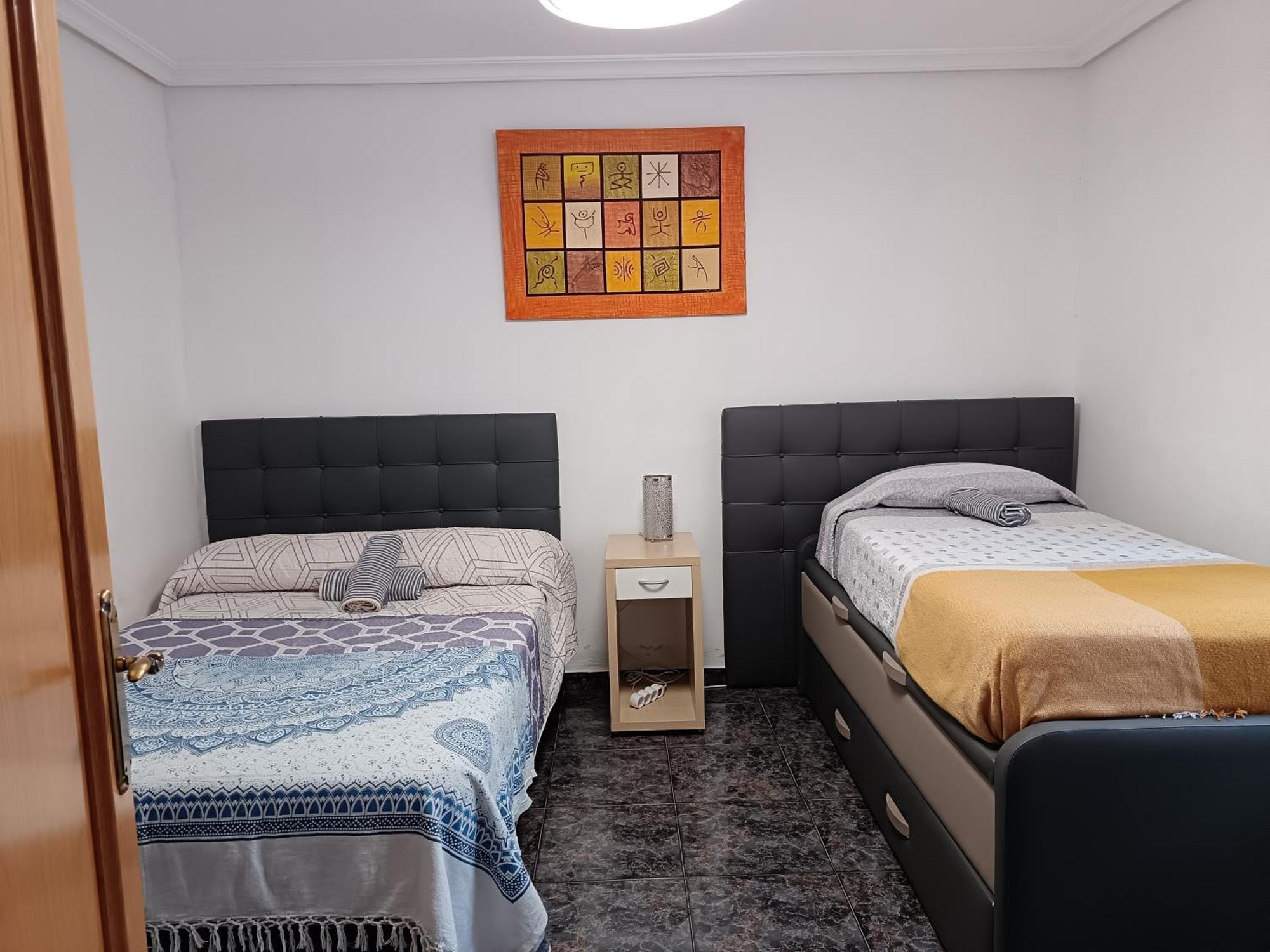 Casa Oasis Puertollano, En Puertollano, Agradable, Con Piscina En Zona Tranquila Ferienhaus Puertollano