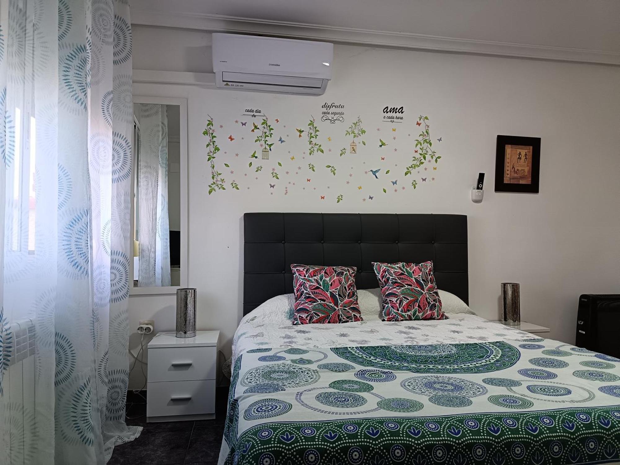 Casa Oasis Puertollano, En Puertollano, Agradable, Con Piscina En Zona Tranquila Puertollano