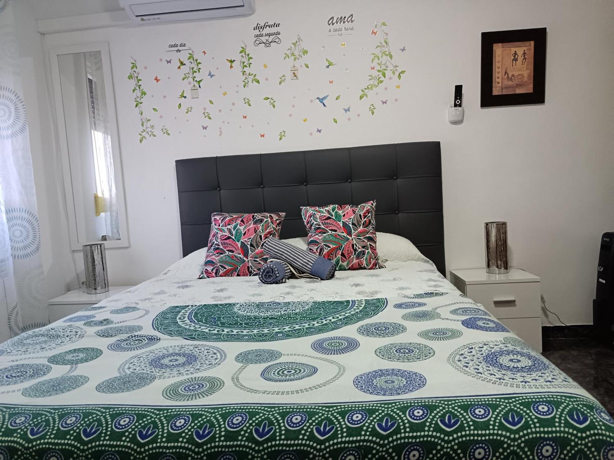 Casa Oasis Puertollano, En Puertollano, Agradable, Con Piscina En Zona Tranquila Ferienhaus